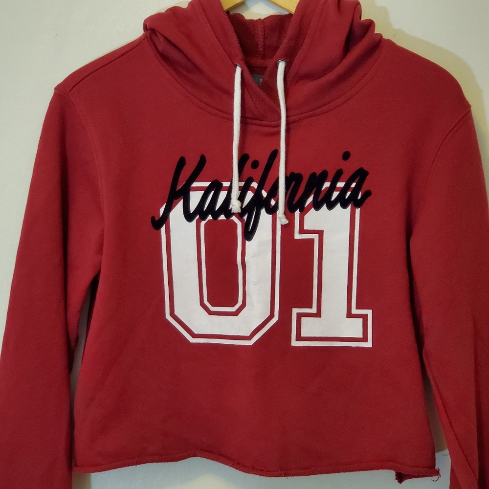Kendall & Kylie Kalifornia cropped sweatshirt